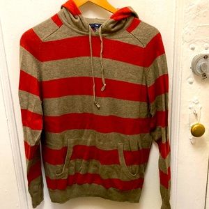 Men’s striped hooded pullover